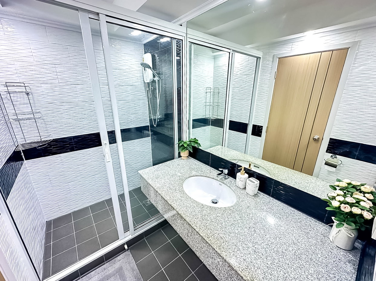 picture 1 Bed Condo for Sale Siam Oriental Tropical Garden Pool View - 6/6