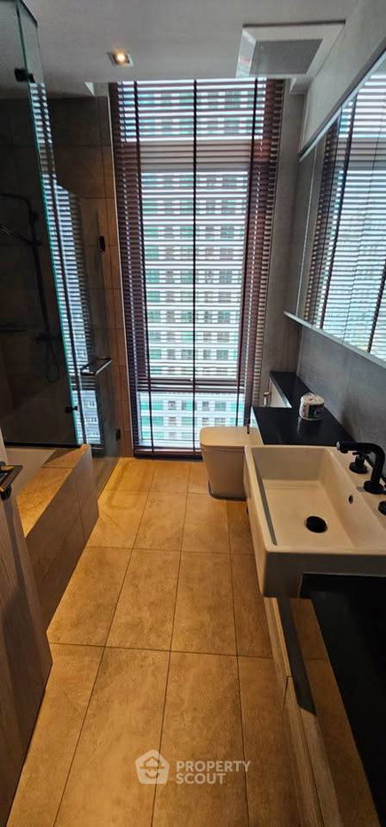 picture 2-BR The Lofts Asoke 300m To MRT Phetchaburi (ID 2132688) - 8/8