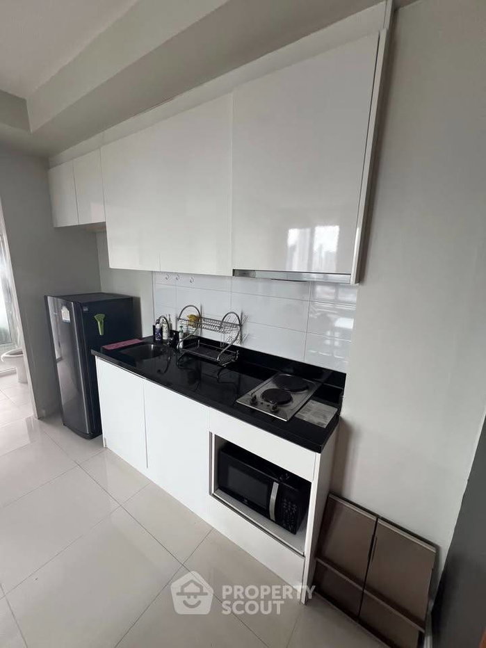 picture 1-BR Condo at The Bloom Sukhumvit 71 near BTS Phra Khanong (ID 3206179) - 3/10