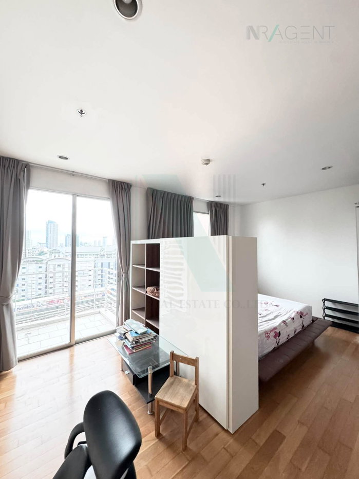 picture 🔺 For Rent Condo VILLA SATHORN Building 1, Floor 9,Studio, Room size 41 sqm - 6/8