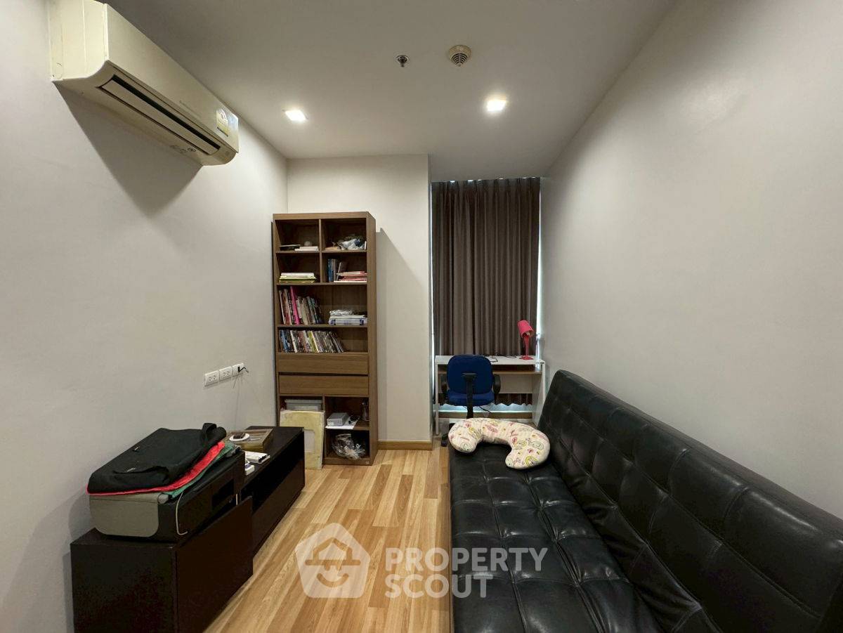 รูป ใกล้ ARL Ratchaprarop 70 ม. | 2 ห้องนอน ชั้นสูง Ideo Verve Ratchaprarop (ID 2619005) - รูปที่ 3/7