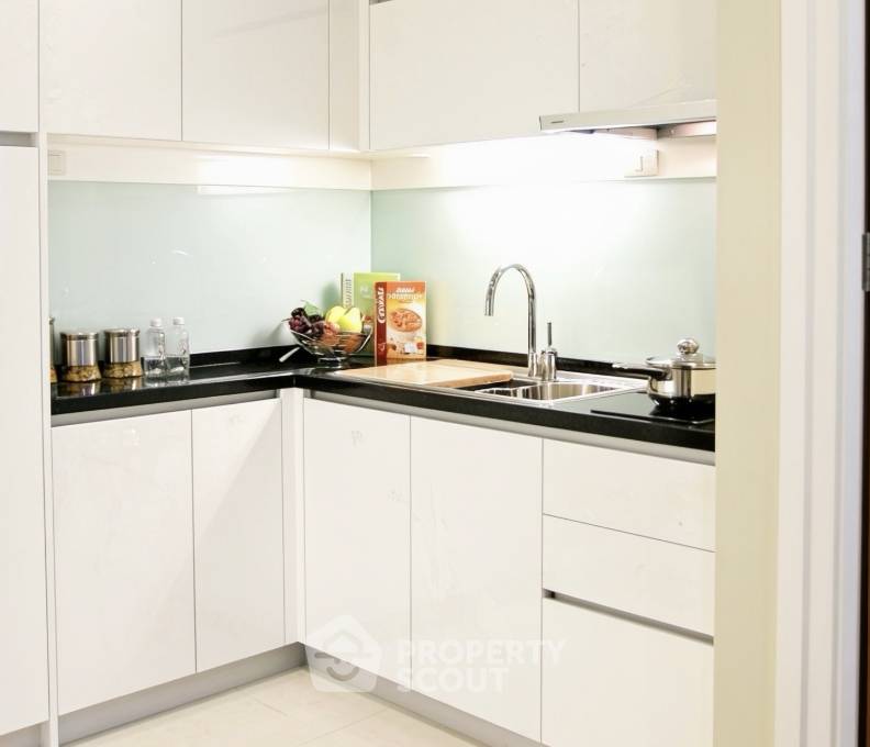 picture 2-BR Condo at Bright Sukhumvit 24 Condominium near BTS Phrom Phong (ID 3129527) - 5/7