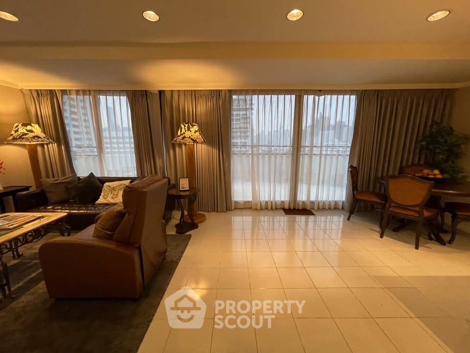 รูป 2 ห้องนอน ขนาด 142 ตร.ม. Supalai Place Sukhumvit 39 ใกล้ BTS พร้อมพงษ์ (ID 3135693) - รูปที่ 41/48
