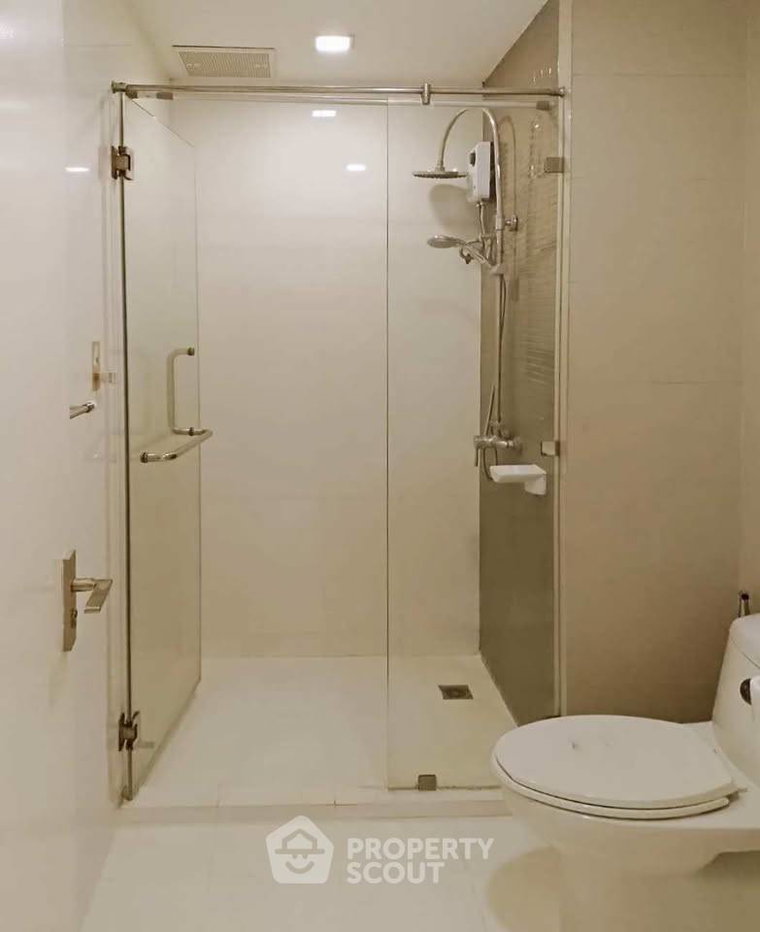 picture 18th-Floor 3-BR At The Bloom Sukhumvit 71 Near BTS Phra Khanong (ID 3209216) - 6/14
