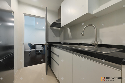 Special deal, best price ever Siri Residence near BTS Phrom Phong