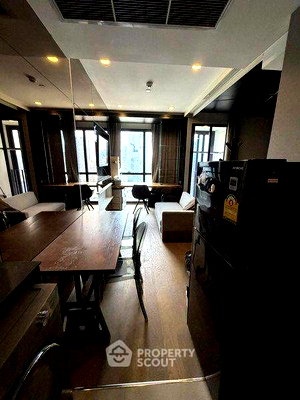 Condos for sale : 1-BR Condo For Sale At Ashton Silom Near BTS Chong Nonsi (ID 2918320)