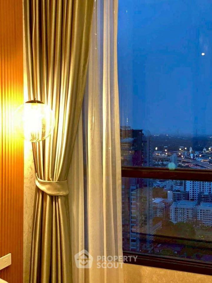 picture 39th-Floor 1-BR Knightsbridge Prime Onnut Near BTS On Nut (ID 3095432) - 1/13