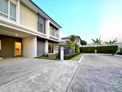 Houses for sale Bangkok : For Sale House , Centro Suksawat-Rama 3 , Bang Mot , Thung Khu , Bangkok , CX-174719 ✅ Live chat with us ADD LINE @connexproperty ✅