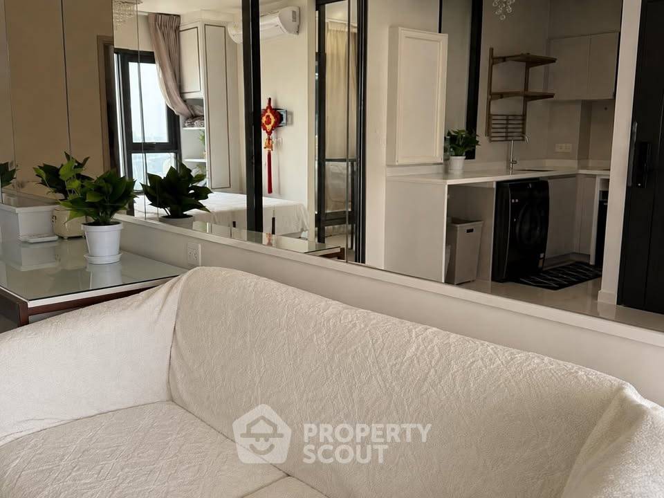 picture 1-BR Condo at Life One Wireless near BTS Phloen Chit (ID 3302961) - 3/6