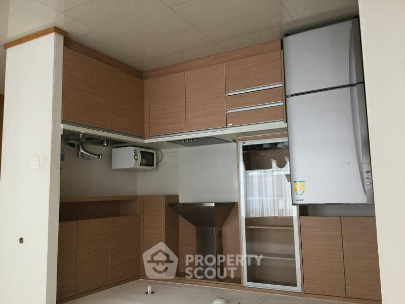 รูป คอนโด 2-ห้องนอน ที่ ดิ เอ็มโพริโอ เพลส ใกล้ BTS พร้อมพงษ์ (ID 2834444) - รูปที่ 1/8