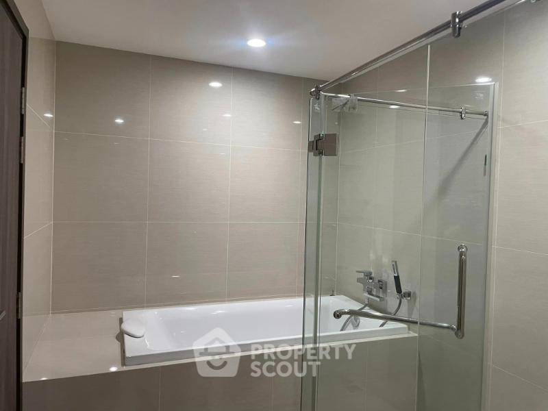 รูป คอนโด 2-ห้องนอน ที่ ไอดีโอโมบิ สุขุมวิท 66 ใกล้ BTS อุดมสุข (ID 2835789) - รูปที่ 6/7