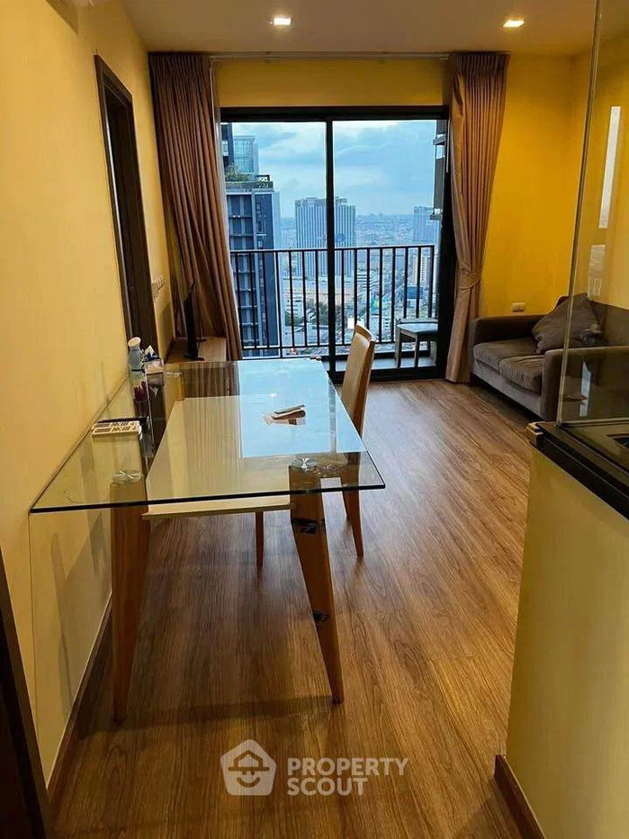 รูป คอนโด 2 ห้องนอน The Base Garden Rama 9 ใกล้ ARL รามคำแหง (ID 2884443) - รูปที่ 1/5