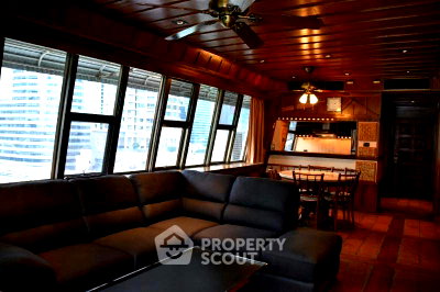 Condos for sale : 90m To BTS Chong Nonsi | 2-BR 144 Sqm | Diamond Tower Condominium (ID 2918273)