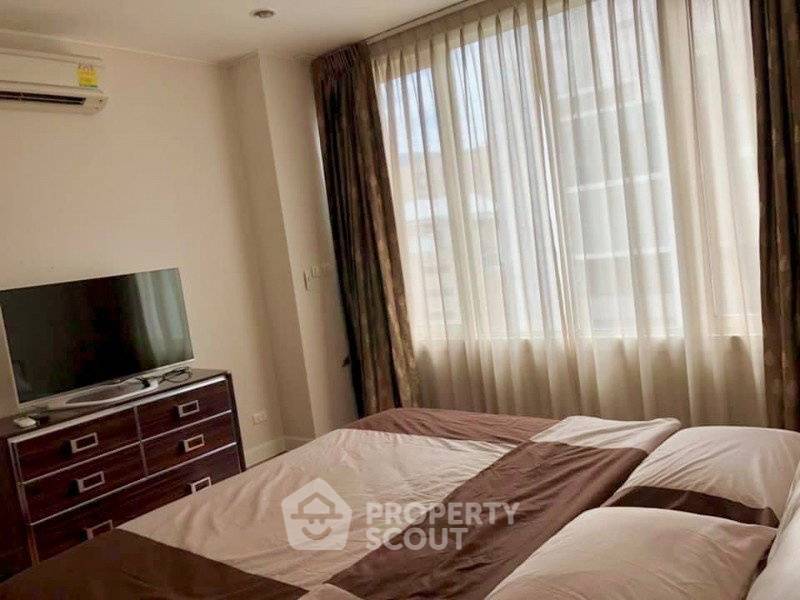 picture 3-BR Condo at Siri Residence Sukhumvit near BTS Phrom Phong (ID 2918229) - 3/8