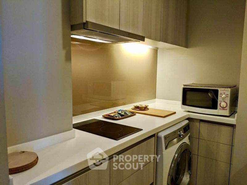 picture 2-BR Condo at The Lumpini 24 near BTS Phrom Phong (ID 2835440) - 8/8