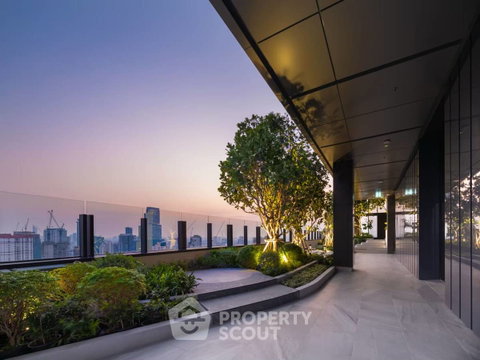 1-BR At The Extro Phayathai–Rangnam Near BTS Victory Monument (ID 3296774)