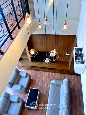 คอนโดให้เช่า : คอนโด 3 ห้องนอน 148 ตร.ม. The Coast Bangkok ใกล้ BTS บางนา 300 ม. (ID 2216431)