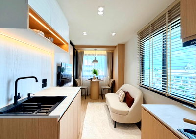 Condos for sale 700 Year Sports Arena Chiang Mai : Thanthip Garden Place 2, Corner Unit, Fully Furnished, Behind Chiang Mai University (Tel/Line 088-5986998)