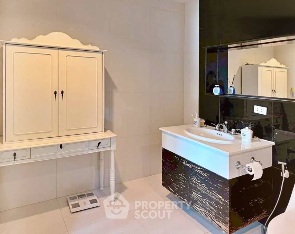 รูป ขายคอนโด 1 ห้องนอนที่ The Address Chidlom ใกล้ BTS ชิดลม (ID 3087903) - รูปที่ 8/11