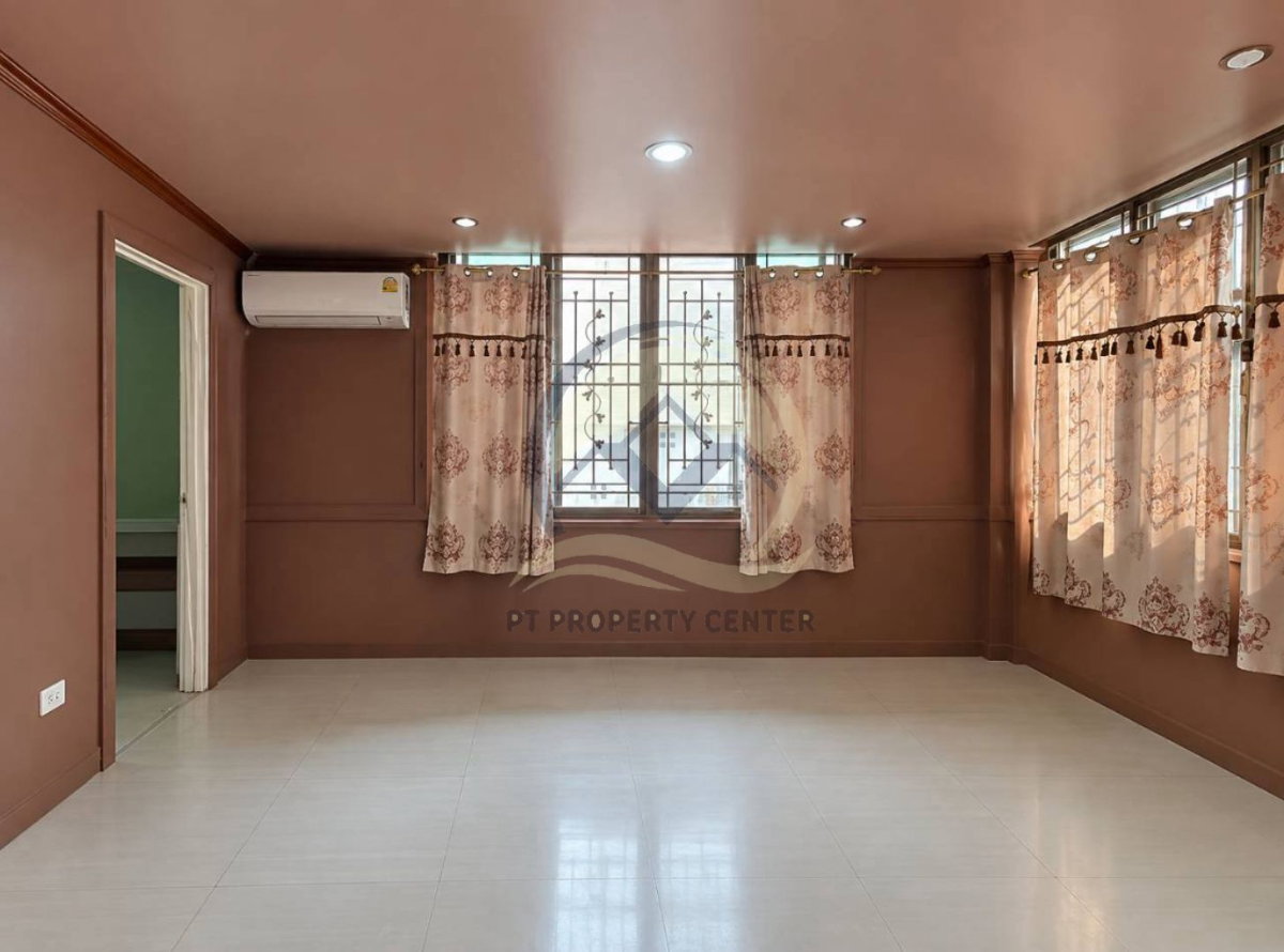 รูป โครงการบ้านพัทธรินทร์ ซอยลำลูกกา 97 ปทุมธานี บ้านใหญ่หลังมุม พร้อมของแถมจัดเต็ม ทำเลดีใกล้ทางด่วน เดินทางสะดวก ต่อรองได้ - รูปที่ 9/26
