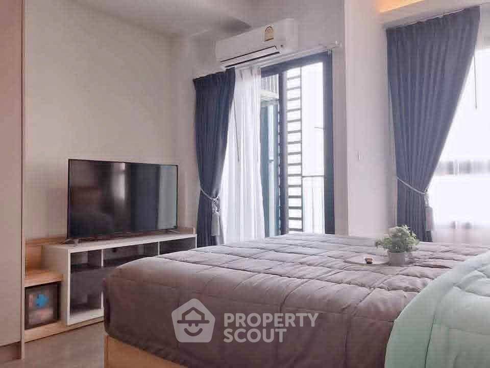 picture Studio Condo at Ideo Sukhumvit 93 near BTS Bang Chak (ID 3241523) - 1/11