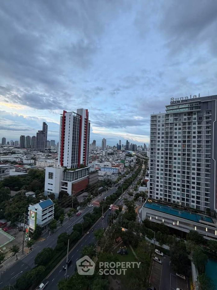 picture 17th-Floor 2-BR At The Key Sathorn - Charoenraj (ID 3283042) - 10/12