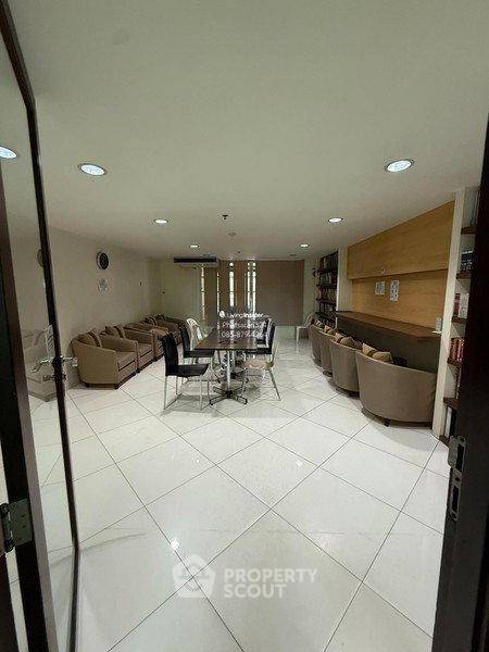 picture 100m To BTS Ratchathewi | 1-BR Baan Klang Krung Siam-Pathumwan Condominium (ID 2918424) - 4/5