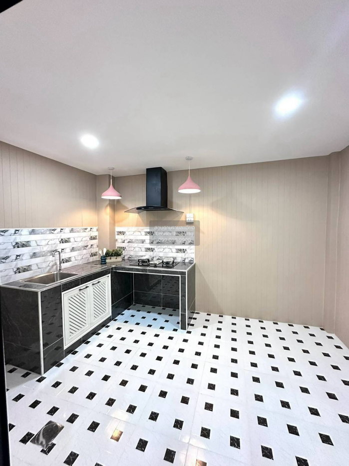 รูป ขายทาวน์เฮ้าส์/ทาวน์โฮม บ้านบัวทอง 2 รีโนเวทใหม่ บางรักพัฒนา บางบัวทอง นนทบุรี CX-174555 ✅ ทักไลน์ @connexproperty ตอบทันที ทีมงานมืออาชีพ ✅ - รูปที่ 9/12