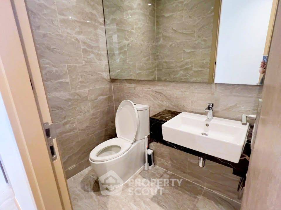 picture 2-BR Condo at ASHTON Asoke - Rama 9 near MRT Phra Ram 9 (ID 2594385) - 9/10