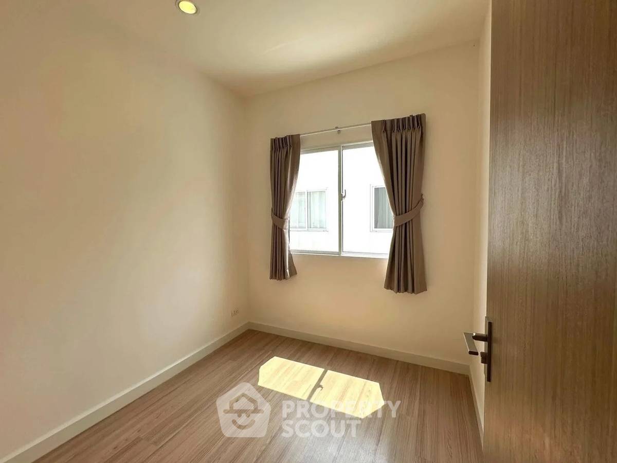 รูป คอนโด 3 ห้องนอน Bangna Place Condominium บางนา | BTS บางนา (ID 2884303) - รูปที่ 2/5
