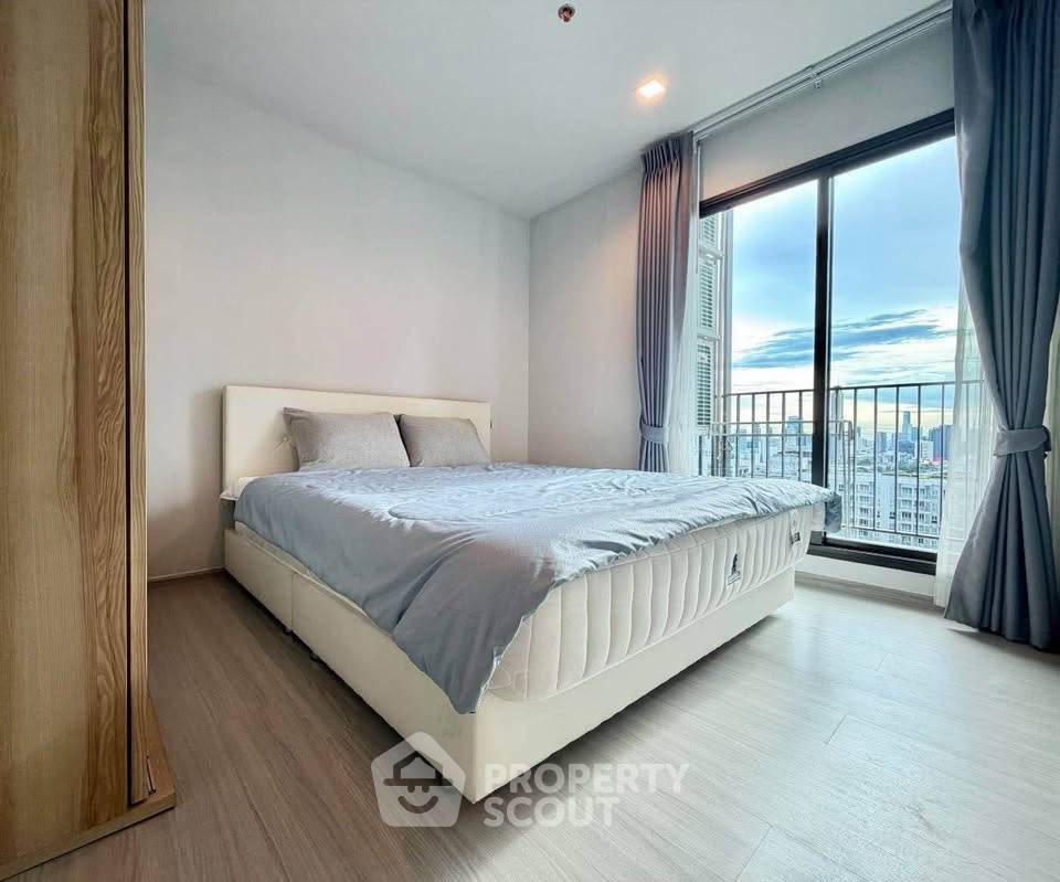 picture 31st-Floor 2-BR At Life Asoke - Rama 9 Near MRT Phra Ram 9 (ID 3142544) - 3/5