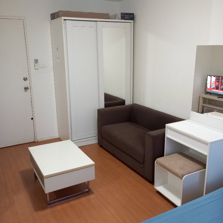 picture Lumpini Condotown Romklao for rent - 5/10