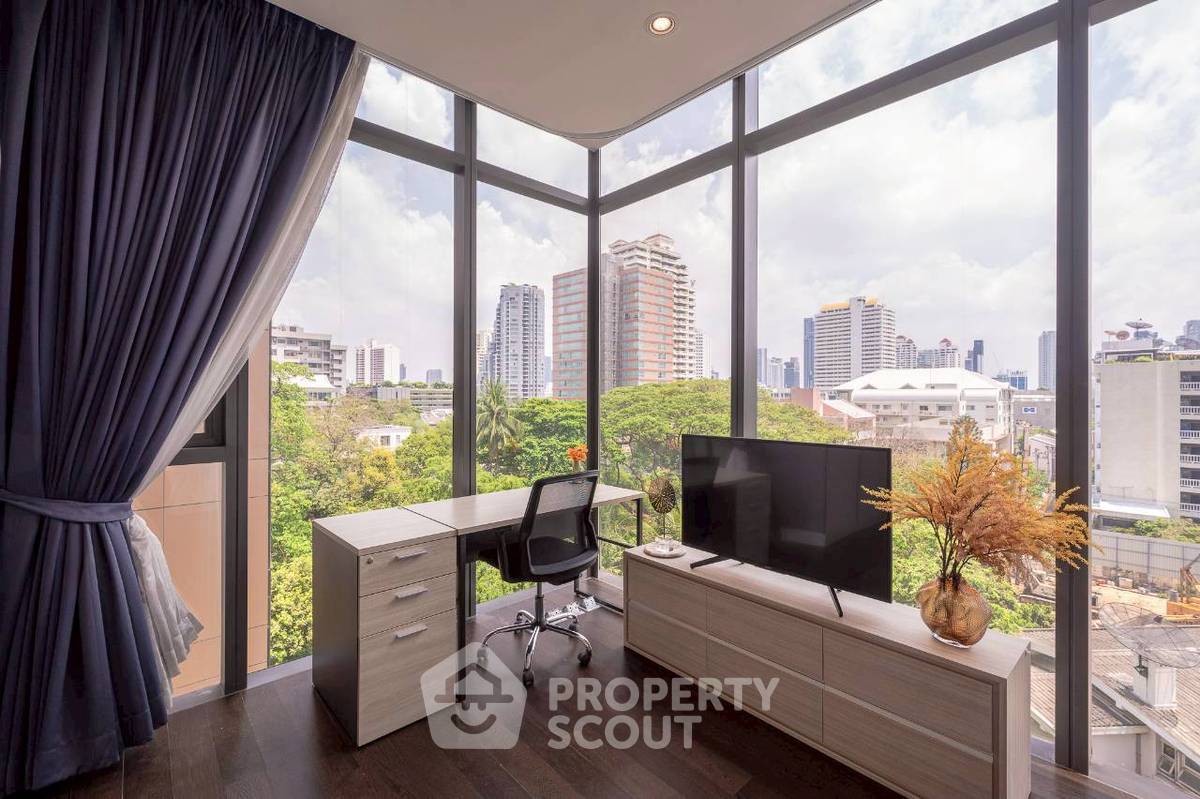 picture 2-BR Condo at Vittorio Sukhumvit 39 near BTS Phrom Phong (ID 3298640) - 28/36