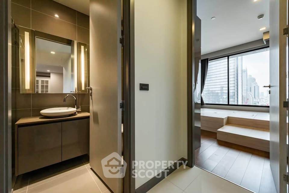 picture Pet-Friendly 2-BR Condo At M Silom Near BTS Chong Nonsi (ID 2845964) - 5/22