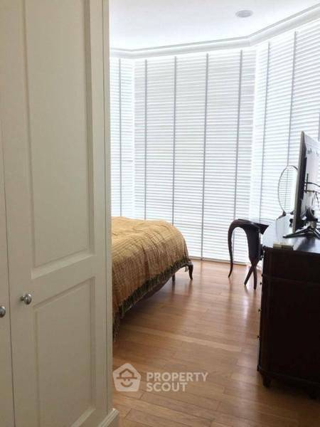 picture 2-BR 112 Sqm At Royce Private Residences Near MRT Sukhumvit (ID 2918298) - 8/8