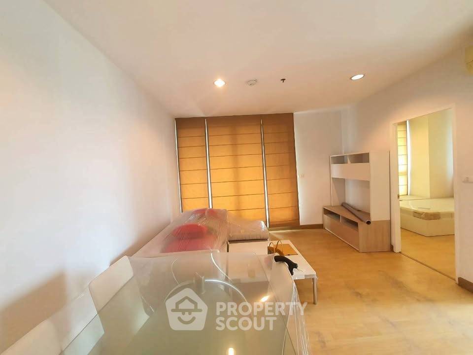 picture 2-BR Condo at Life @ Phahol-Ari near BTS Saphan Khwai (ID 2436751) - 5/7