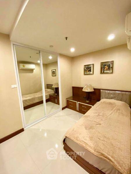 picture 3-BR Condo at Baan Suanpetch Condominium near BTS Phrom Phong (ID 2834499) - 4/8