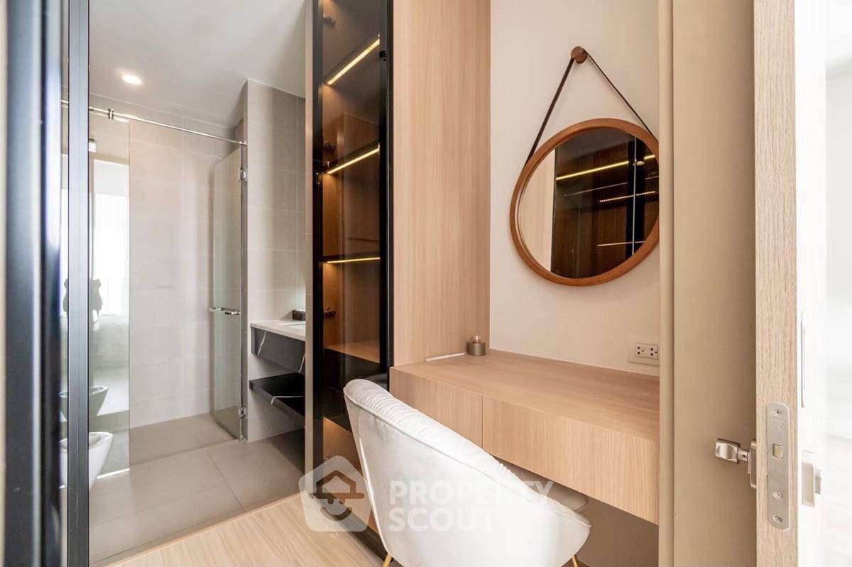 รูป ห่าง BTS เพลินจิต เพียง 100 ม. | 1 ห้องนอน Noble Ploenchit (ID 3097398) - รูปที่ 21/23