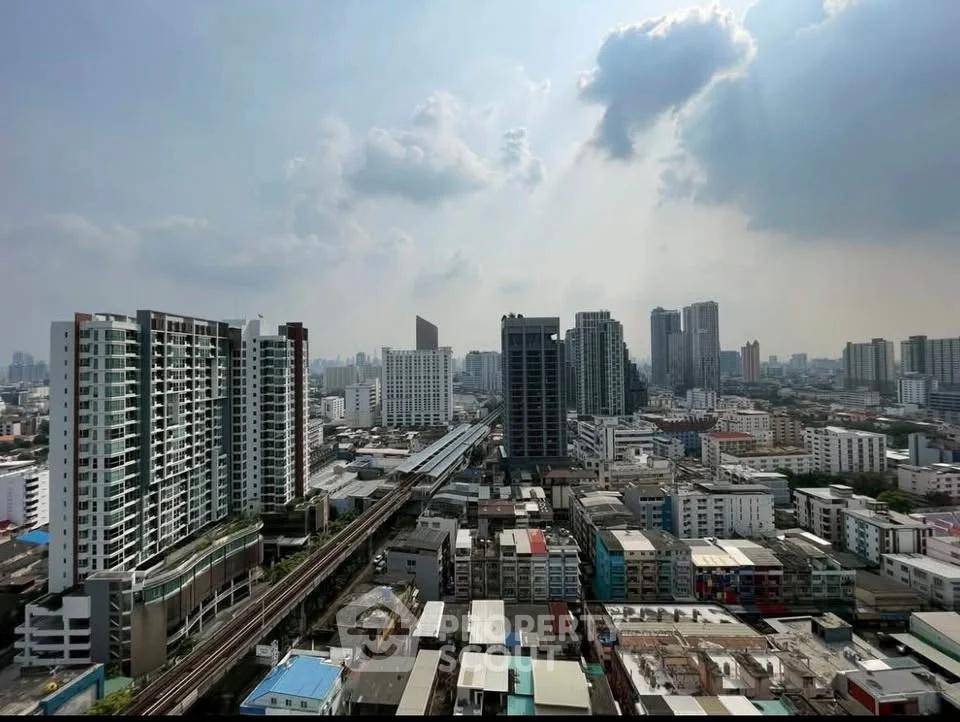 picture 200m To BTS Saphan Khwai | 1-BR Ideo Phaholyothin Chatuchak (ID 2884838) - 2/8