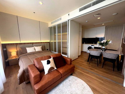 คอนโดให้เช่า : 🟪🟦🟩🟨🟧 ให้เช่า   Noble Form Thonglor // ชั้น 20 วิวเมือง   ขนาด 33 ตร.ม  🛎️🛎️ | 𝗟𝗶𝗻𝗲@: @𝗮𝘀𝘀𝗲𝘁𝘀𝗽𝗿𝗼