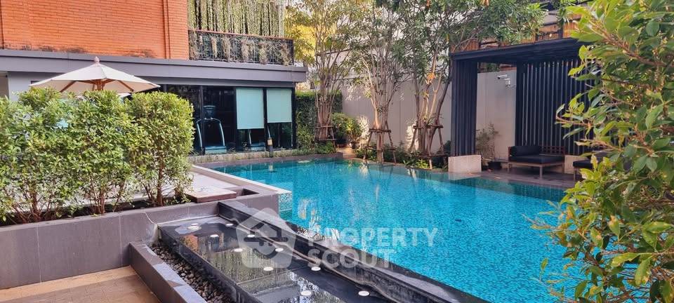 รูป ห่าง BTS ชิดลม เพียง 200 ม. | 2 ห้องนอน Na Vara Residence (ID 2121146) - รูปที่ 32/36