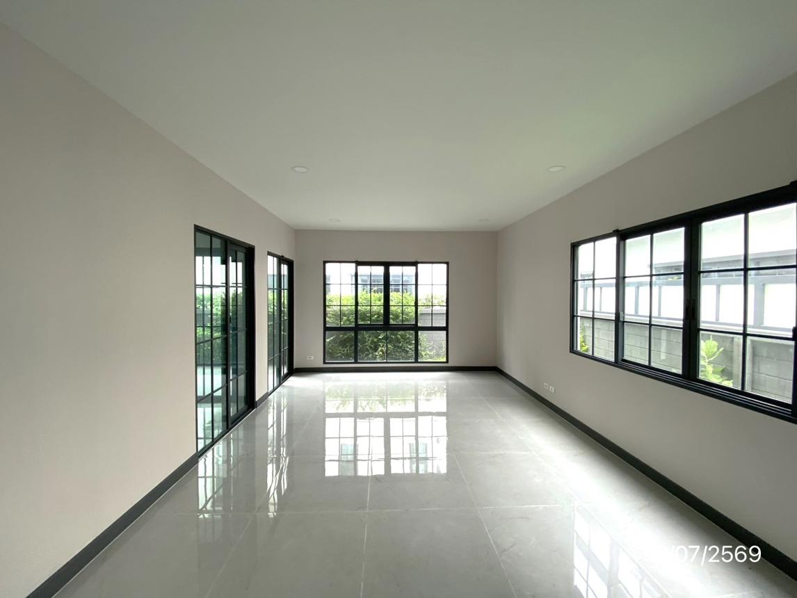 picture HOME 123.5 Sq.w. Khlong Sam Wa Bangkok for 21M - 23/41