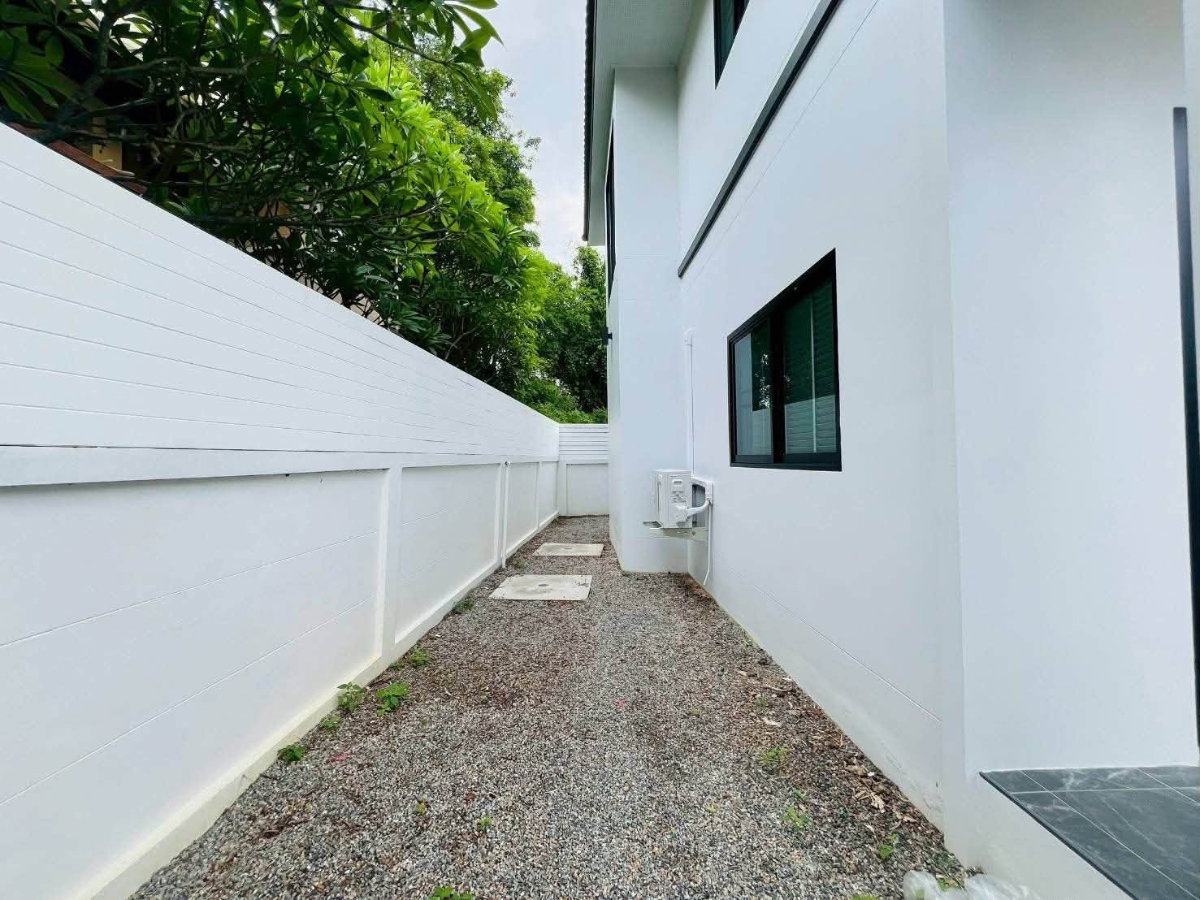 รูป POS บ้านสร้างใหม่ สไตล์ Contemporary Modern เฟอร์นิเจอร์ครบ โซนกาดฝรั่ง หางดง ทำเลน้ำไม่ท่วม (โทร/ไลน์ 088-5986998) - รูปที่ 10/11