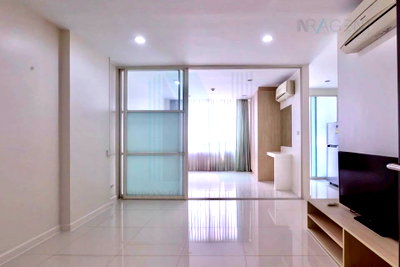 ขายคอนโด : ขายคอนโด อิลีเม้นท์ ศรีนครินทร์ อาคาร 1 ชั้น 4 1 ห้องนอน ขนาด 37 ตรม ใกล้ ตลาดรถไฟศรีนครินทร์