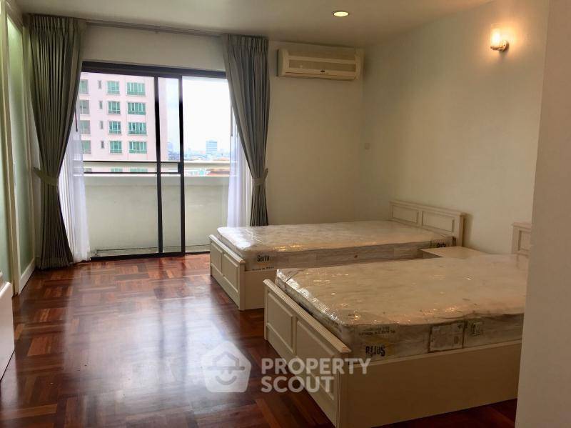 picture 200m To BTS Phrom Phong | 2-BR Baan Suanpetch Condominium (ID 2834450) - 7/8