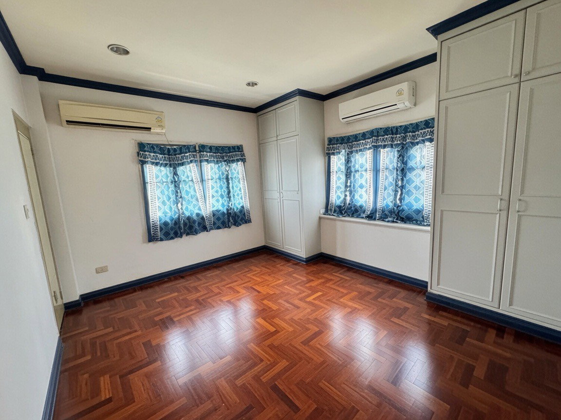รูป ขายบ้านพร้อมที่ดิน 250 ตร.วา ภัสรี พุทธมณฑลสาย 2 เมน หลังแรก | ลดเหลือ 14.9 ล้าน - รูปที่ 11/21