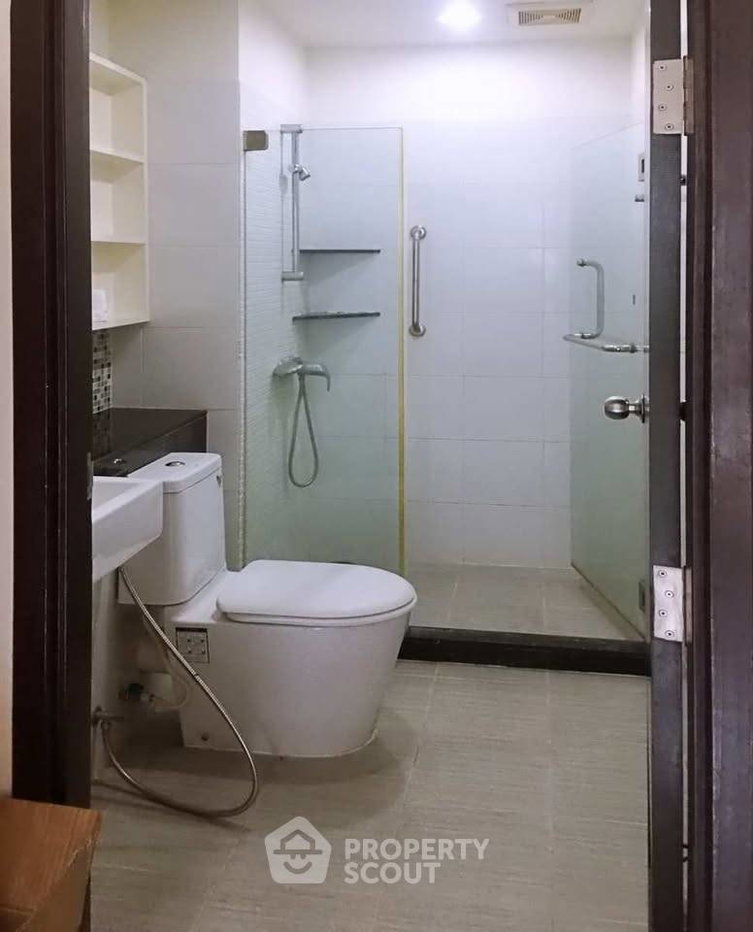 picture 29th-Floor 1-BR For Sale, Diamond Sukhumvit, 300m To BTS On Nut (ID 3234080) - 8/10