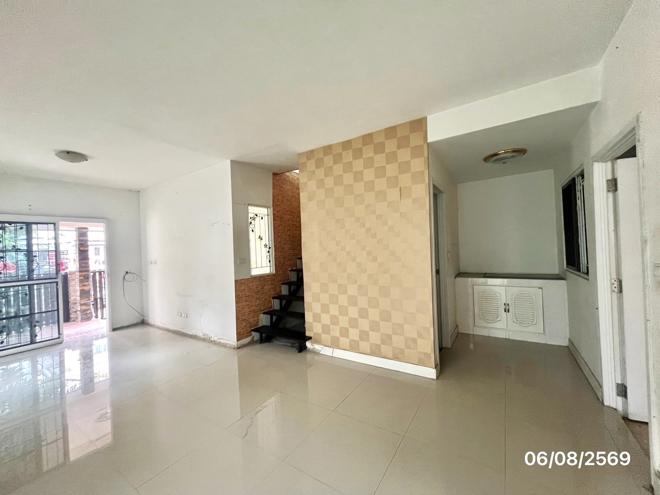 picture TOWN HOUSE 26.3 Sq.w. Saphan Sung Bangkok for 2M - 6/43