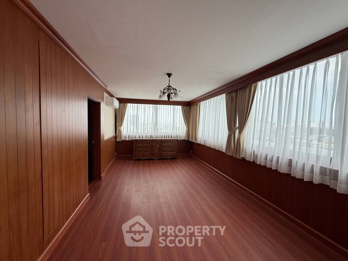 รูป คอนโด 6 ห้องนอน Green Peace Mansion สถานี MRT กำแพงเพชร เลี้ยงสัตว์ได้ (ID 3307025) - รูปที่ 9/10