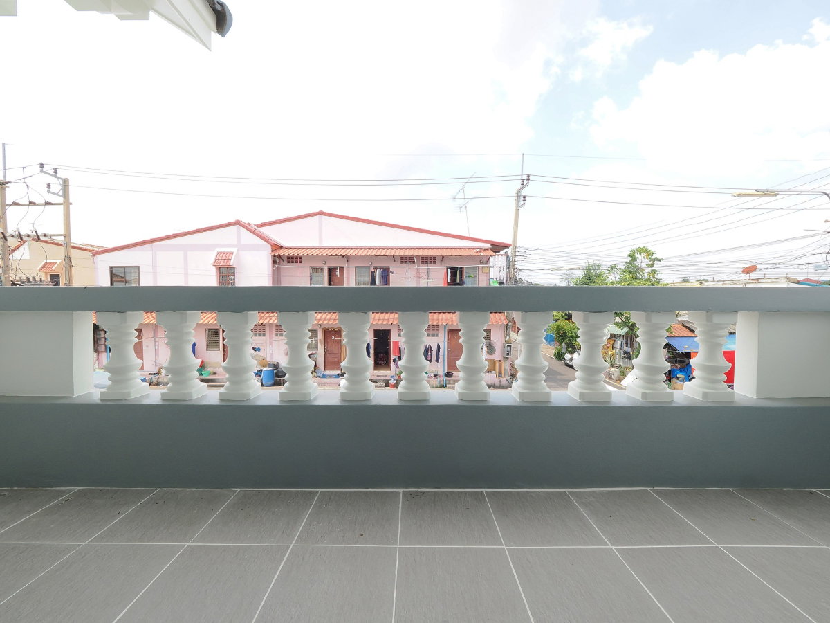 รูป ขายราคาพิเศษ บ้านเดี่ยว 2 ชั้น ม.เบญจทรัพย์นคร ขนาด 126.1 ตร.ว  6 นอน 2 น้ำ บ้านหลังใหญ่ เนื้อที่กว้าง ทำเลดีมาก เข้าอยู่ได้ทันที [เอกชัย-พระราม2] - รูปที่ 61/69